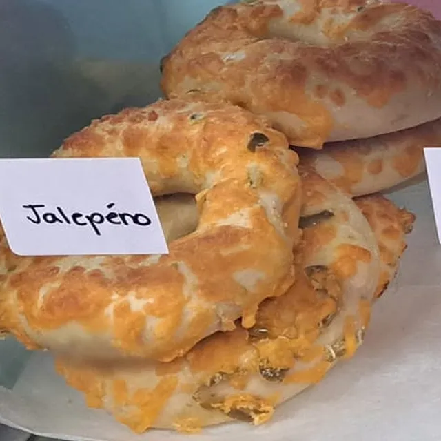 Jalapeño Cheese bagel